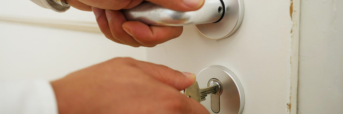 inmobiliaria compra piso okupas